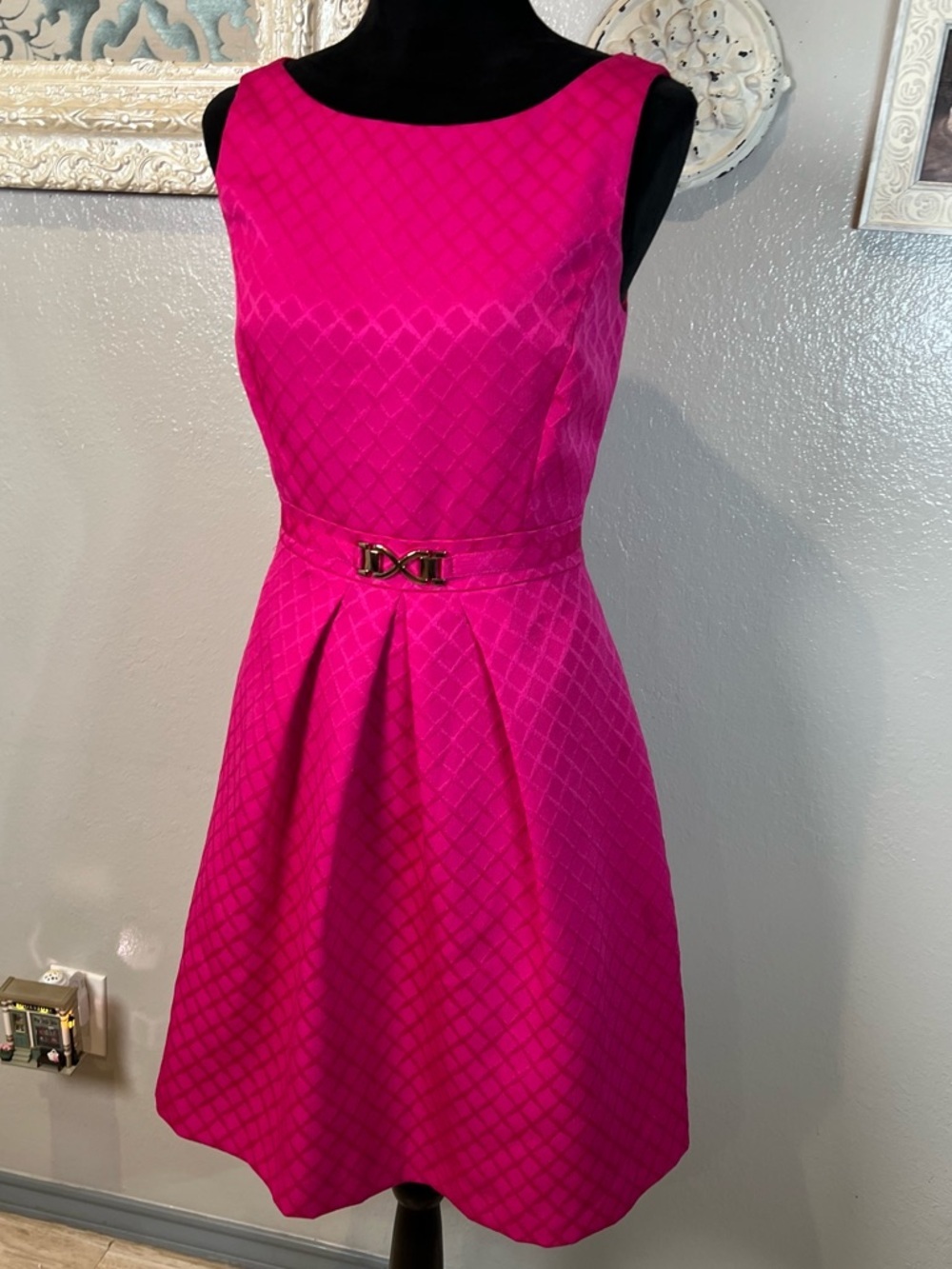 Tahari Arthur S Levine Fuchsia Sleeveless Fit-and-Flare Dress